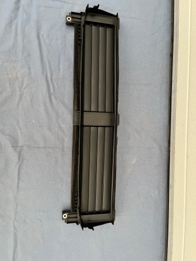 A2478854500 A2475008900 - Mercedes w247 жалюзи управления воздухом a2478851703