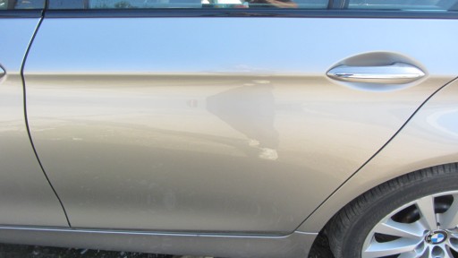 BMW F10 sedan door left rear. left rear part KASCHMIRSILBER A72 A72/7 window