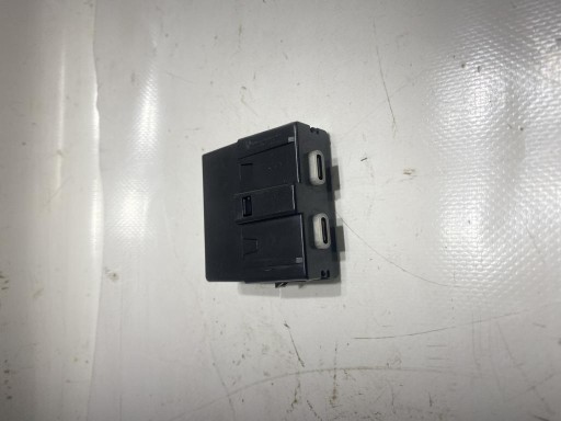 adapter, stecker stecker USB SKODA OCTAVIA IV 22R 3G5035954A