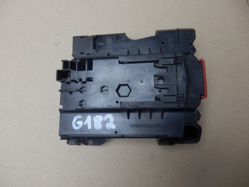 13534792 - Блок запобіжників mercedes glk 320cdi