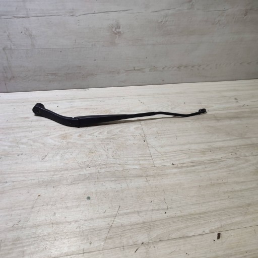 wiper arm windows left side Suzuki Vitara (LY) 0319G97A