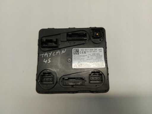 Porsche Taycan 4S 9J1 2022 module control unit komfortu 992907064dk