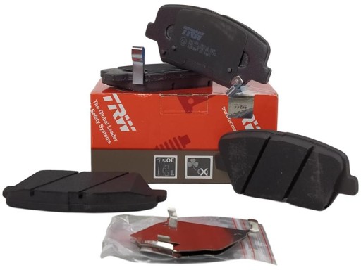 TRW ТОРМОЗНЫЕ КОЛОДКИ ПЕРЕДНИЕ GDB3549