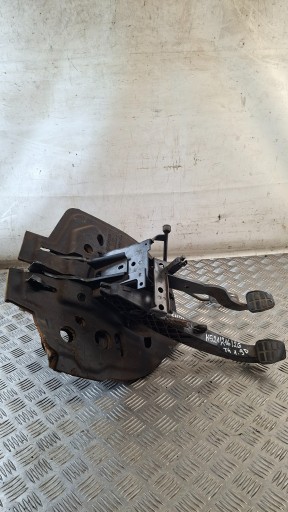 Servo pedale VW TRANSPORTER T4 1.9D