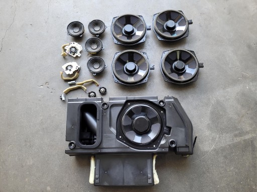 sustav zvučnici zvučnik SUBWOOFER MERIDIAN RANGE ROVER VOGUE L405