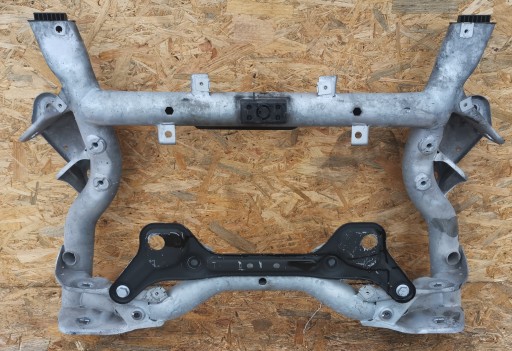axle beam subframe sider below engine MERCEDES C-KLASA W204