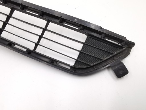 grid grille of a bumper front TOYOTA RAV-4 IV 53112-42090