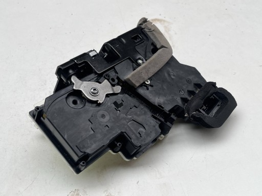 AUDI A6 C8 lock door left rear part 4K0839015P @M