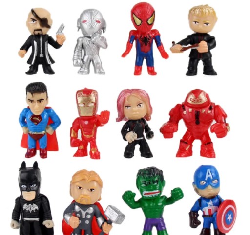 mini superhero figures