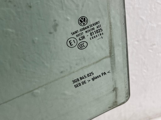 window side door rear part left left VW PASSAT B8 KOMBI 3G9845025 15R