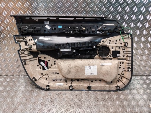 upholstery door right front side BMW 7 G11 G12 15- 105851305C
