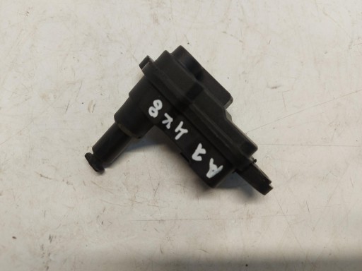 Audi A7 II 4K8 4M0 TFSI Dämpfer Klappen Tankklappe des Kraftstoffsbehälters 8V0862159A
