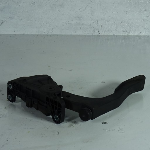 AUDI A6 C6 3.0TDI potentiometer Gas 4F1723523B