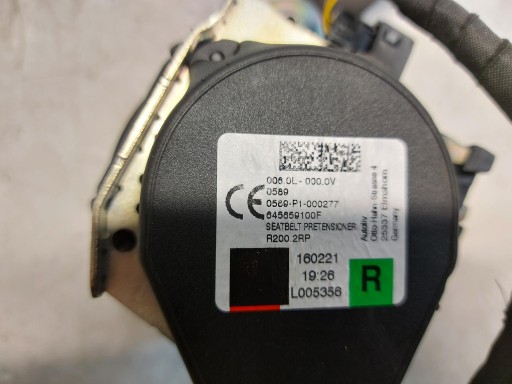 BMW G23 M440i Cabrio tension belt safety rear part right m-packet