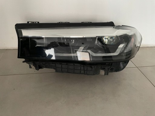 Ліхтар передній BMW 5 G30