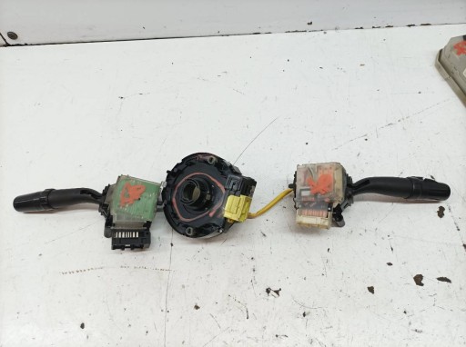 steering wheel levers and controls ring KPL 84140-05110 Toyota Avensis II (2003-2009)