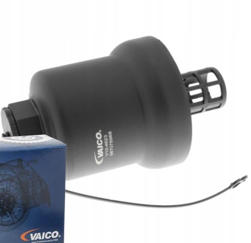 V10-4623 - Корпус масляного фильтра VAICO для VW EOS 2.0