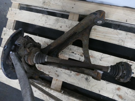 PORSCHE CAYENNE 9P 7L TURBO perno mozzo Semiasse braccetto LT
