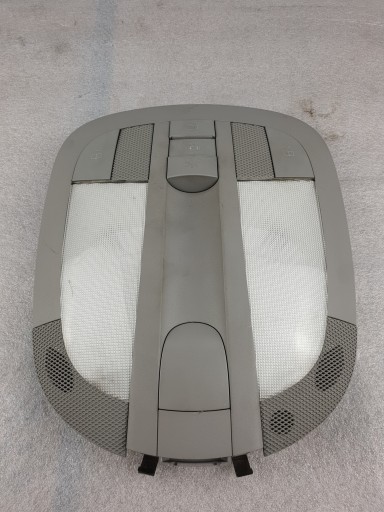 A1648700758 - Лампа стелі салону MERCEDES W251 R-Class