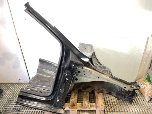 quarter SEAT LEON III 5F 2013-2020r. right front LZ9Y original