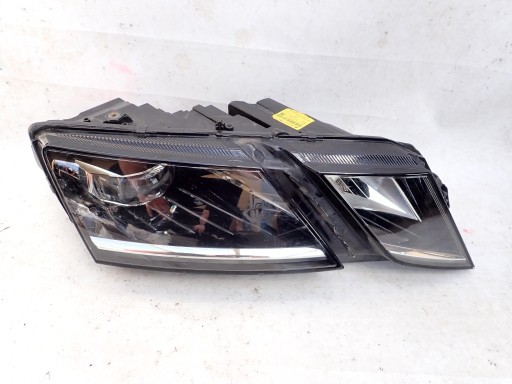 SKODA OCTAVIA III LIFT 17- light right front front 5E1941016