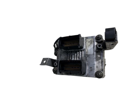 control unit of the engine ALFA ROMEO 147 1.6 16V TS 0261207727