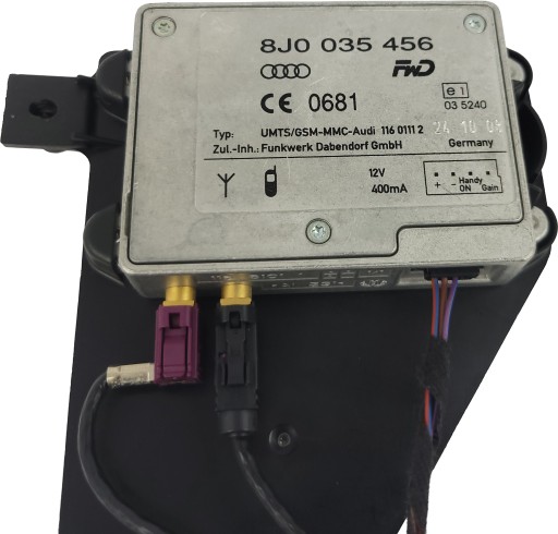 AUDI A6 C6 LIFT antenna amplifier TELEFONU 8J0035456