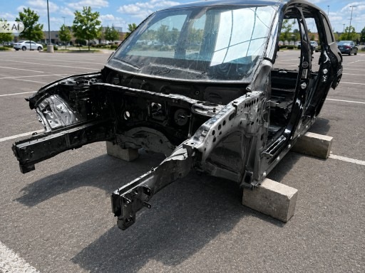 IDEALNA quarter front front left MERCEDES GLB X247 1