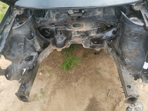 VW POLO V 6R Longeron Avant Droit L041
