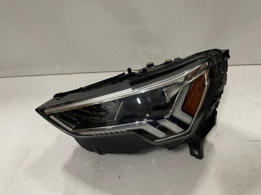 Audi q3 83a лампа ліва повна світлодіодна в комплекті все добре 83a941033b usa