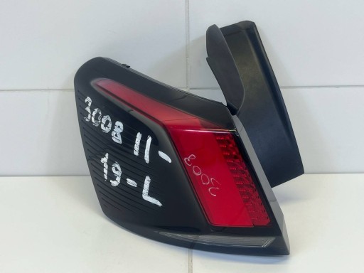 light rear left side Peugeot 3008 2 2019 9810477180