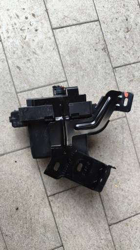 Module fusibles Complète Renault Austral 243808345R