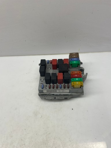 БЛОК ЗАПОБІЖНИКІВ FIAT 51889017