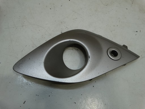 mřížka maska mlhovky pravý předek RENAULT SCENIC III 261570001R