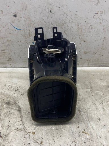 grid air conditioning devices of the dashboard ROZDZIELCZEJ JBD500170XXX RANGE ROVER SPORT L320