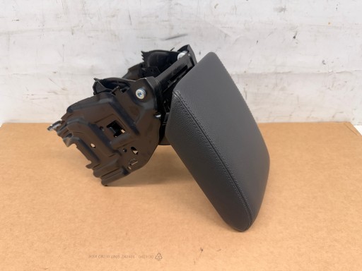 Audi A5 8T armrest 8K0864283