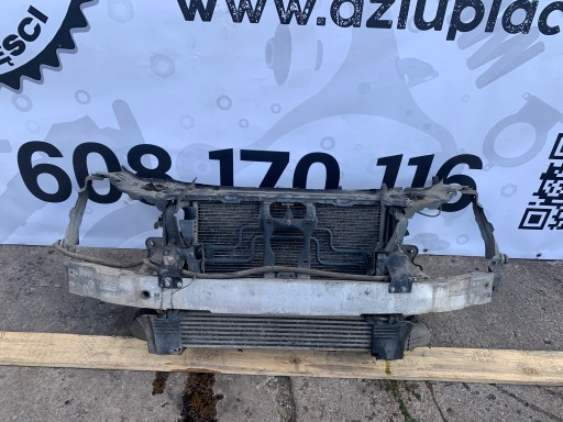 Mercedes W211 bar, wall front sider OKULAR iron radiator