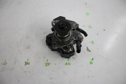 Einspritzpumpe A6420700201 MERCEDES W211 3.0 CDI