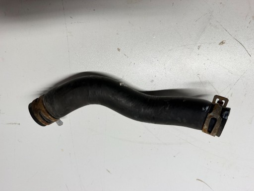 Schlauch des Kühlers oben HYUNDAI TUCSON II 2.0 CRDI D4HA 25411-D3000 15-21