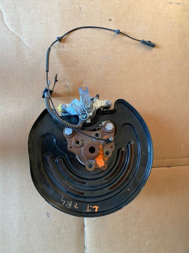 RENAULT TRAFIC III Achsschenkel Radnabe Radlager schenkel hinten links heck Achsträger träger achse