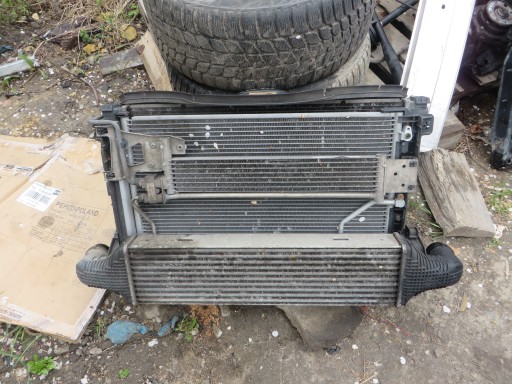 КОМПЛЕКТ РАДІАТОРІВ MERCEDES W212 3.0 CDI (X)