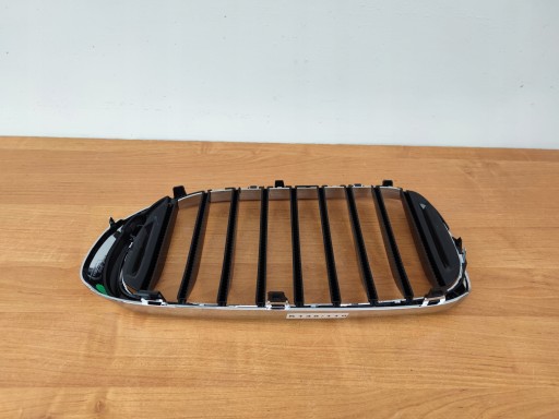 BMW 7 G11 G12 PRWA MASKA BUBREG REŠETKA CRNA BDB
