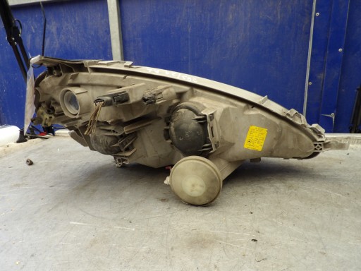 MERCEDES W168 FEUX PHARE AVANT GAUCHE A1688201761 0301192201