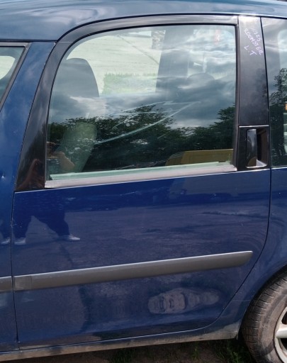 SKODA ROOMSTER 12R dveře levý záď Z5Z5