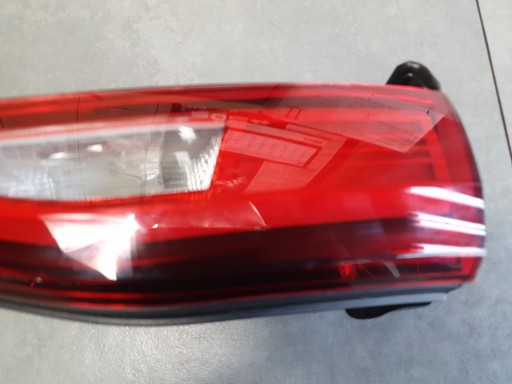 Audi A3 8Y hb light rear w klapie right 8Y0945076
