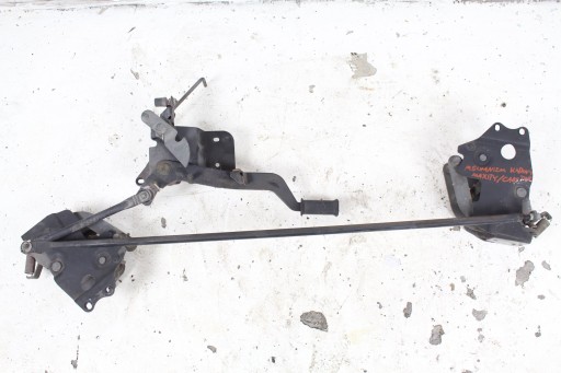 ЗАМОК КАБІНИ ЛІВИЙ І ПРАВИЙ КОМПЛЕКТ CABSTAR MAXITY 07