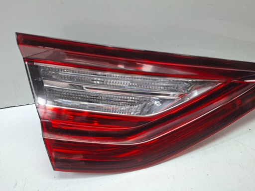 licht hinten links für die heckklappe 265550248R RENAULT MEGANE IV HB 2015