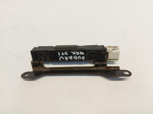 Subaru WRX STI 2015r aerial dostepu amplifier sygnalu
