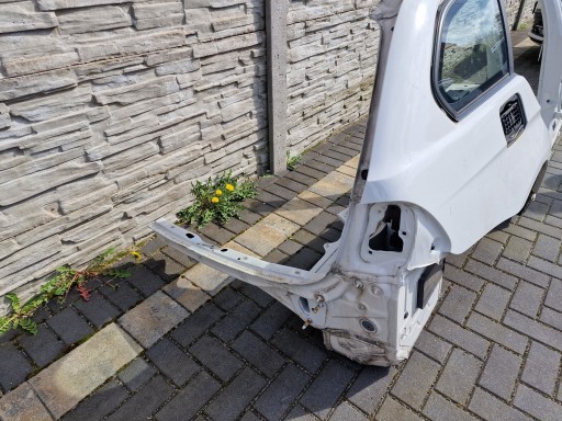 BMW E91 quarter side of a fender threshold FARTUCH window right rear part A300