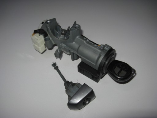 ignition+WKLADKI SUZUKI GRAND VITARA II